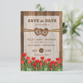 Monogram Hout Harten met rode tulpen Save The Date (Staand voorkant)
