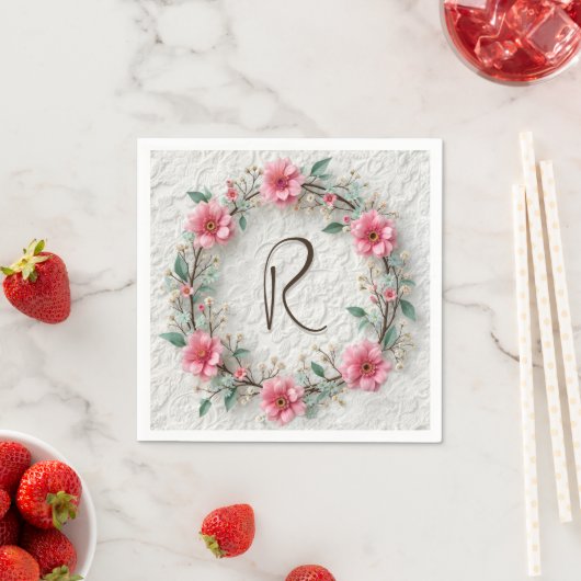 Monogram in elegante krans op kant servet (Insitu)