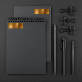 Monogram in Laurel Wreath Gold Return Address Etiket