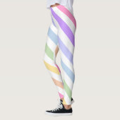 Monogram in witte cirkel pasta regenboogstrips leggings (Links)