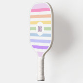Monogram in witte cirkel pasta regenboogstrips pickleball paddle (Links)