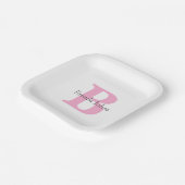 Monogram Initiaal Baby shower Roze Aangepaste naam Papieren Bordje (Gebogen)