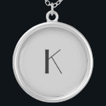 Monogram Initiaal Elegant minimalistisch grijs zwa Zilver Vergulden Ketting<br><div class="desc">Een cadeau voor haar. Een monogrammed initiaal ketting dat elegant is in eenvoud. Zilver of zilver bord,  grijs en zwart. Verander het initiaal om voor uw ontvanger te personaliseren.</div>