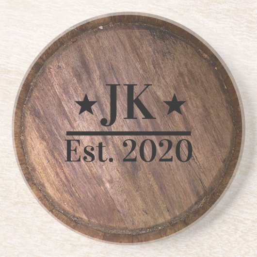 Monogram Initiaal Familienaam Rustic Faux Wooden Zandsteen Onderzetter (Voorkant)