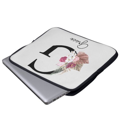 Monogram Initiaal G Monogram Roze Boho Floral Laptop Sleeve (Voorkant onderkant)