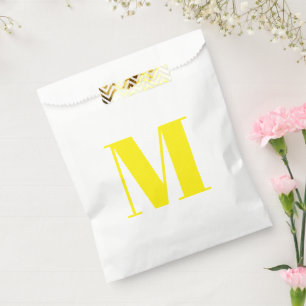 Monogram initiaal geel wit aanpassen bedankzakje