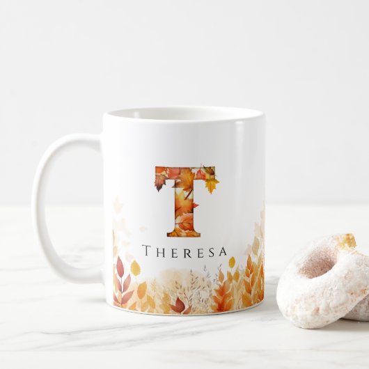 Monogram Initiaal Herfst gebladerte letter T Koffiemok (Met donut)