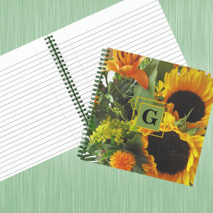 Monogram Initiaal Herfst Zonnebloemen 8.5x8.5 Notitieboek