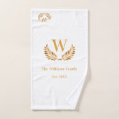 Monogram initiaal laurel met witte goudfamilie bad handdoek (Handdoek)