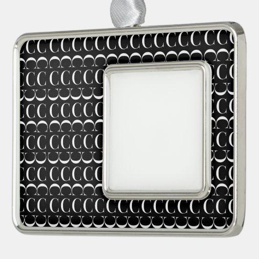 Monogram Initiaal letter C Verzilverd Omlijst Ornament (Links)