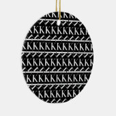 Monogram Initiaal Letter K, Kies Achtergrondkleur Keramisch Ornament (Rechts)
