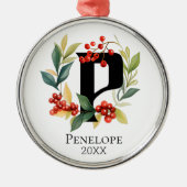 Monogram Initiaal letter P Berry krans kerst Metalen Ornament (Voorkant)