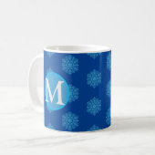 Monogram Initiaal "M" Blauwe Sneeuwvlokken Koffie  Koffiemok (Voorkant links)