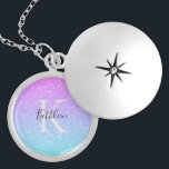 Monogram Initiaal Naam Roze Blauw Sparkle Ombre Locket Ketting<br><div class="desc">Monogram deze roze tot blauw ombre patroon dubbel monogrammed locket ketting. Voeg uw initiaal en jouw naam toe.</div>