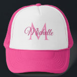 Monogram Initiaal naam voor haar witte en warme ro Trucker Pet<br><div class="desc">Monogram Initiaal Letter-naam voor haar witte roze Sjabloon elegant Trendy White en Hot Pink Trucker Hat.</div>