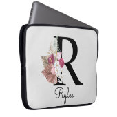 Monogram Initiaal R Pink Boho Girly Bloemen Laptop Sleeve (Voorkant Rechts)