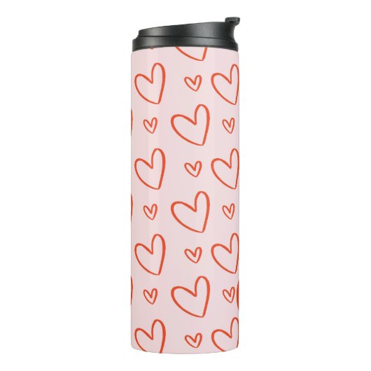 Monogram initiaal - roze en rood hartpatroon thermosbeker (Gedraaid links)