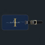 Monogram Initiaal Script Naam Retouradres Bagagelabel<br><div class="desc">Creëer uw eigen aangepaste en gepersonaliseerde Monogram Initiaal Script Naam Retouradres Zwart Bagagelabel volledig door te klikken op de "Personaliseren" knop. Gebruik de knop "Aanpassen" om de stijl en plaatsing van tekst verder te rangschikken en op te maken. Kan gemakkelijk een herbestemming zijn voor andere speciale evenementen zoals jubilea, baby...</div>