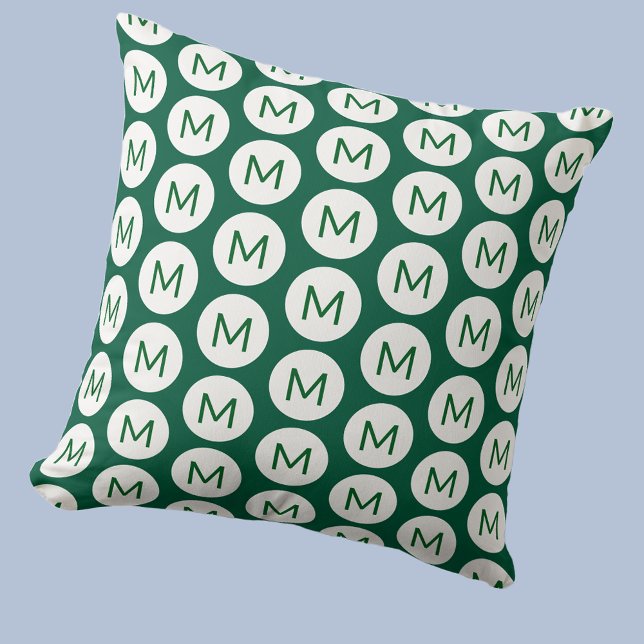 Monogram Initiaal Spot Pattern Gepersonaliseerd Gr Kussen (Polka dot spot pattern modern monogram initial personalized throw pillow in Forest Green and white)