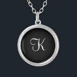 Monogram Initiaal zwart wit minimalistisch cadeau  Zilver Vergulden Ketting<br><div class="desc">Monogram dit minimalistische zwart-wit zilveren ketting als cadeau voor haar. Geweldig voor verjaardagscadeaus,  bruidsmeisjes cadeaus,  huwelijksfeestgeschenken.</div>