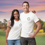 Monogram Initialen Classic Golf T-shirt<br><div class="desc">Geef een persoonlijk tintje op dit klassieke ontwerp met gekruiste golfclubs en gouden bal met de initialen van de beste golfer in je leven (en ja,  dat zou je ook kunnen zijn) om een uniek en speciaal golfcadeau te maken. Ontworpen door: Thisnotme©</div>