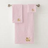 Monogram Initialen Elegant Modern Blush Pink Gold Bad Handdoek (Insitu)