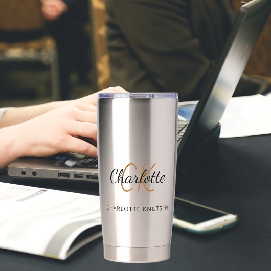 Monogram initialen naam eenvoudig geïsoleerde drinkbeker