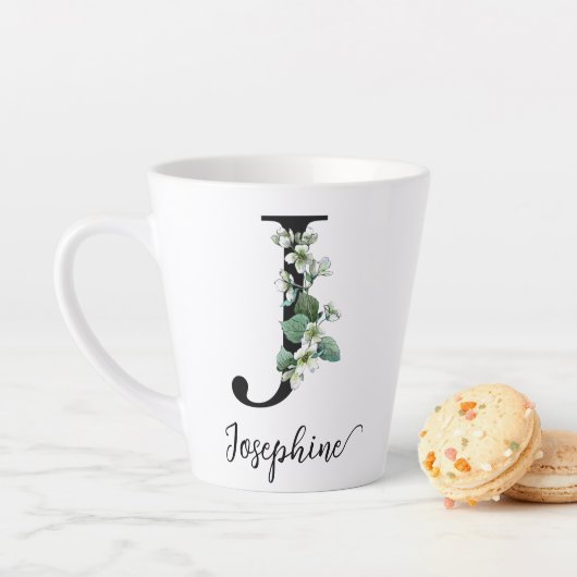 Monogram J Aangepaste naam Jasmine Bloemen Elegant Latte Mok (In situ)
