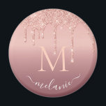 Monogram Jouw naam Roos Gold Blush Glitter Sparkle Magneet<br><div class="desc">Monogram Naam Tekst Roos Gold Blush Glitter Sparkle Personalized Jubileum Party of Wedding Supplies / Gift - Voeg uw brief/naam toe - Tekst of verwijder - Maak uw speciale cadeautje - Resize en beweeg of verwijder tekst/elementen met aanpassingsgereedschap. Ontwerp door MIGNED. Zie mijn andere projecten/design en schilderijen. Je kunt ook...</div>