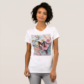 Monogram kant roze bloemenpastel kersenbloesem t-shirt (Voorkant volledig)