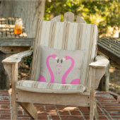 Monogram Kissend Flamingos Burlap OutdoorPillow Buitenkussen (Stoel)