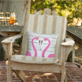 Monogram Kissende Flamingos Outdoor Pillow Buitenkussen (Stoel)