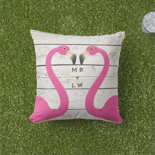 Monogram Kissende Flamingos Outdoor Pillow Buitenkussen (Gras)