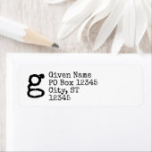 monogram klassieke stijllettertypemachinetype etiket (Insitu)