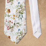 Monogram Kleurrijk Bloempatroon op Witte Stropdas<br><div class="desc">[Het gedrukte monogram zal gecentreerd en recht zijn, in tegenstelling tot wat op de mock-up foto te zien is.] Dit is een stropdas van standaardformaat met een kleurrijk Hollands bloemenpatroon uit de Gouden Eeuw op een witte achtergrond. Verander eenvoudig de gedrukte monogram initialen, met behulp van de meegeleverde Sjabloon. Afmetingen...</div>