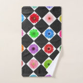 Monogram Kleurrijke Daisy Bad Handdoek (Handdoek)