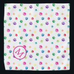Monogram kleurrijke verf van dieren bandana<br><div class="desc">Show hoeveel je van dieren houdt met deze schattige,  kleurrijke,  gepatterde banaan. Ziet ook geweldige met een zwarte achtergrond. Laat je huisdier er schattig uitzien.</div>