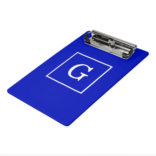Monogram koninklijk blauw wit omgevormd Initiaal Mini Klembord (Angled3)