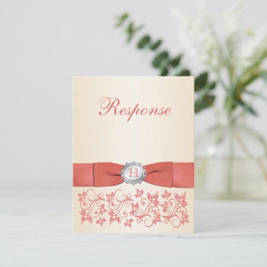 Monogram Koraal Champagne Bloemen Bruiloft RSVP (Staand voorkant)