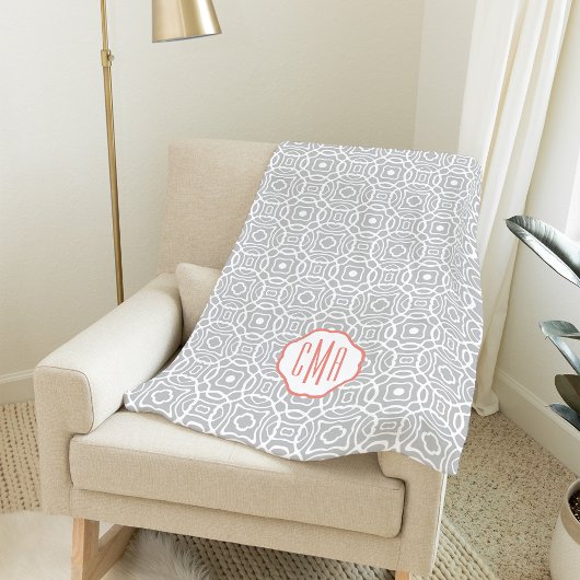 Monogram koraal en grijs Quatrefoil Fleece Deken