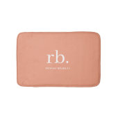Monogram Koraal Peach Elegant Feminine minimalist Badmat (Voorkant)