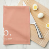 Monogram Koraal Peach Elegant Feminine minimalist Theedoek (Quarter Fold)