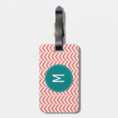 Monogram Koraalroze met Teal Chevron Patroon Bagagelabel (Achterkant verticaal)