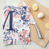 Monogram Koraalzeemacht Peach  Floral Pattern Theedoek (Quarter Fold)
