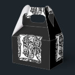 Monogram L Art Nouveau Bedankdoosjes<br><div class="desc">Dit is het "L" monogram - Een  monogram van William Morris,  uitgegeven in 1896 voor de werken van Geoffrey Chaucer. Een wervelend art nouveau arts and crafts monogram. Dit antiek kunstontwerp is een mooie ruige initialen kunstwerkillustratie.</div>