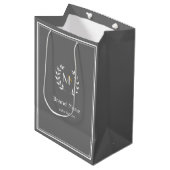 Monogram Lauwerkrans Grijs Medium Cadeauzakje (Voorkant Gekanteld)