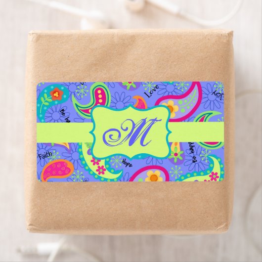 Monogram lavender Green Modern Paisley Pattern Etiket (Insitu)