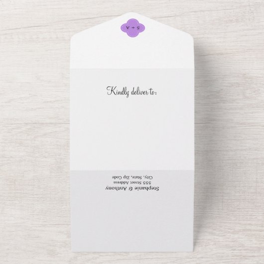 Monogram Lavender Quatrefoil Patroonrepetitie Alle All In One Uitnodiging (Buitenkant)