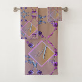 Monogram Lavender Roos Heart Blush Bad Handdoek (Insitu)