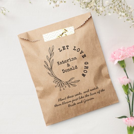 Monogram Let Love Grow Seed Wedding Favor Bag Bedankzakje (Gezegeld)